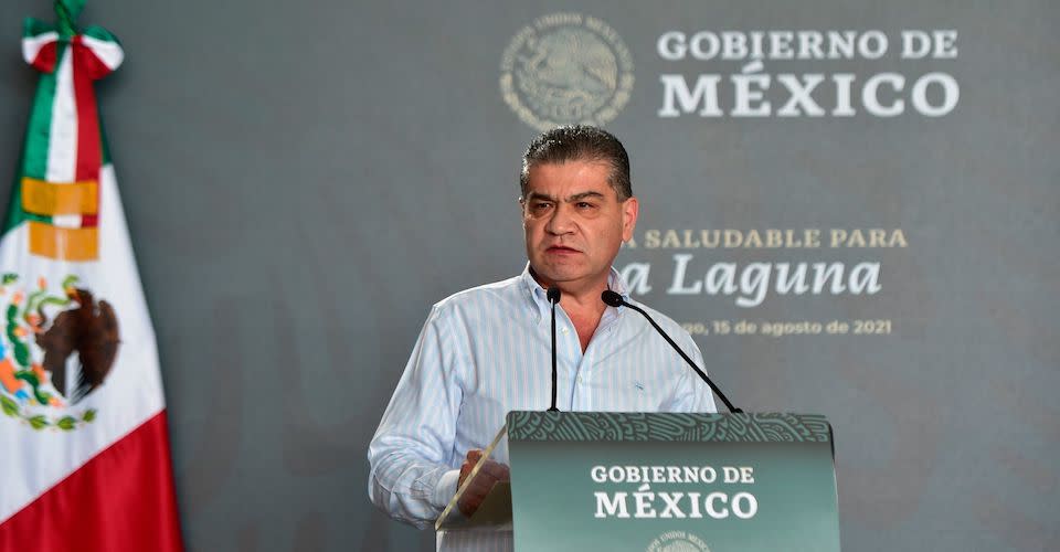 Miguel Riquelme, gobernador de Coahuila, durante su participación en el evento.