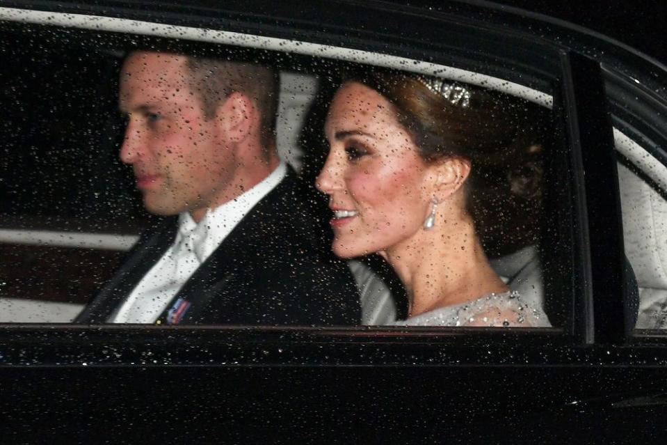 Kate Middleton Wears Tiara Palace Party