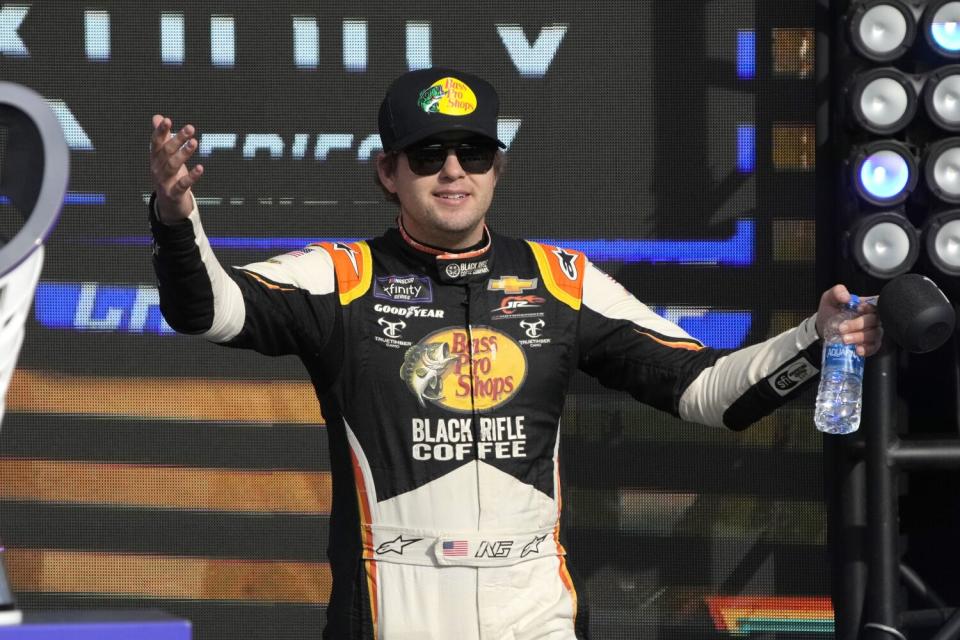 Noah Gragson durante la carrera de la Serie Xfinity de NASCAR en Avondale, Arizona.