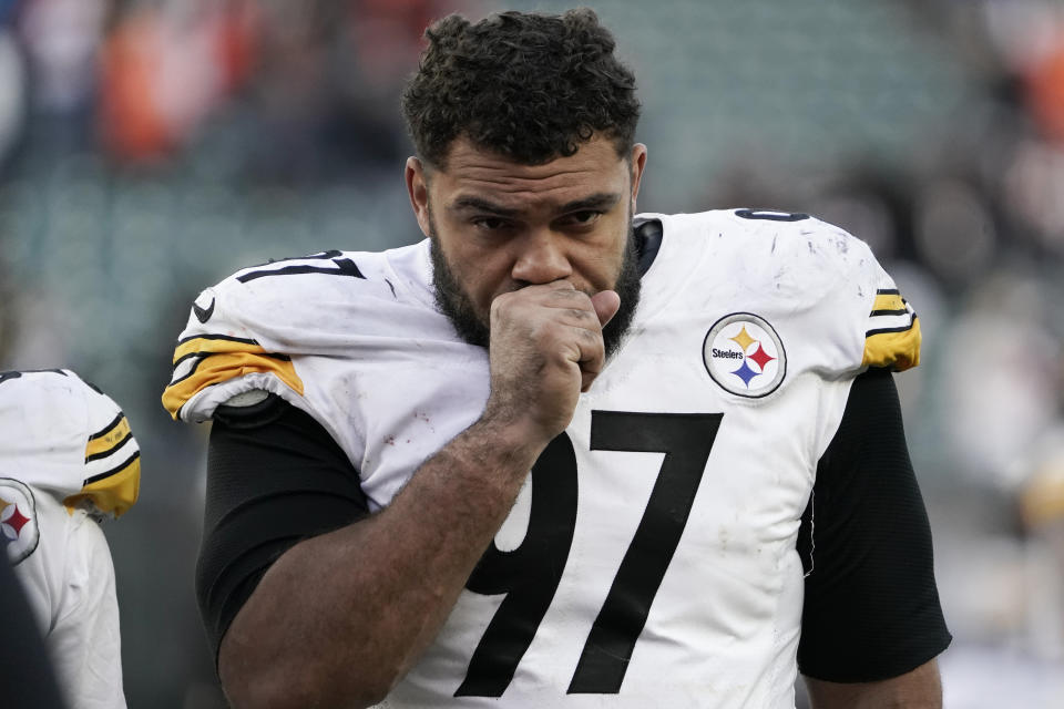 Pittsburgh Steelers defensive end Cameron Heyward leaves the field after losing to the Cincinnati Bengals in an NFL football game, Sunday, Nov. 28, 2021, in Cincinnati. (AP Photo/Jeff Dean)