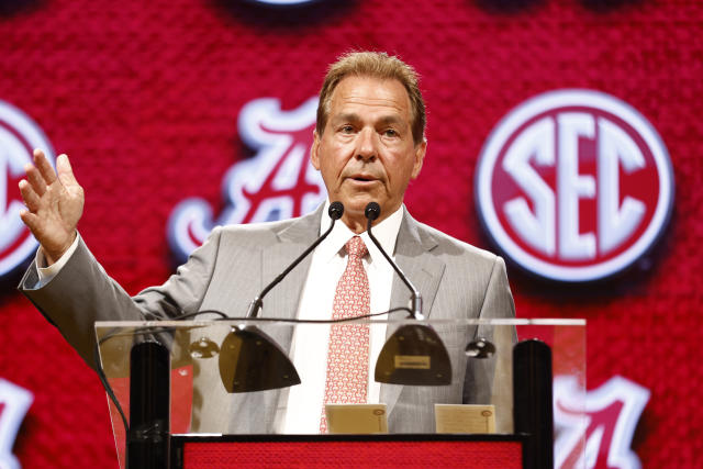 Kirby Smart and Nick Saban share special moment on SEC Network