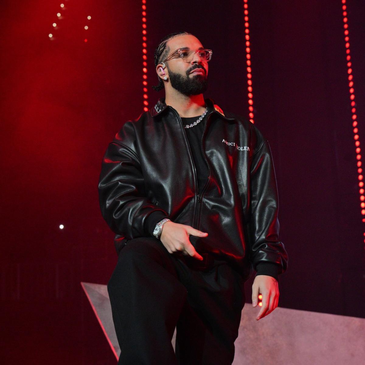 Drake agrega fechas adicionales a la gira ‘It’s All A Blur’ con 21 Savage