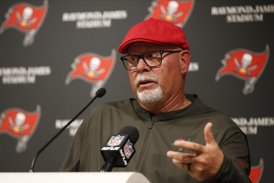 Tampa Bay Buccaneers head coach Bruce Arians is considering keeping his quarterbacks apart in case someone tests positive for COVID-19. (AP Photo/Mark LoMoglio, File)