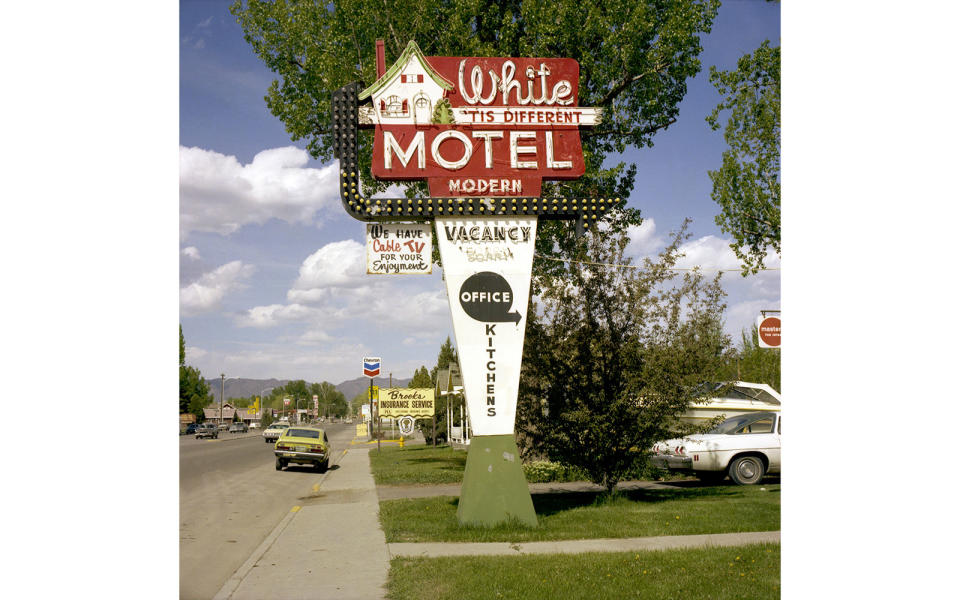 White Motel