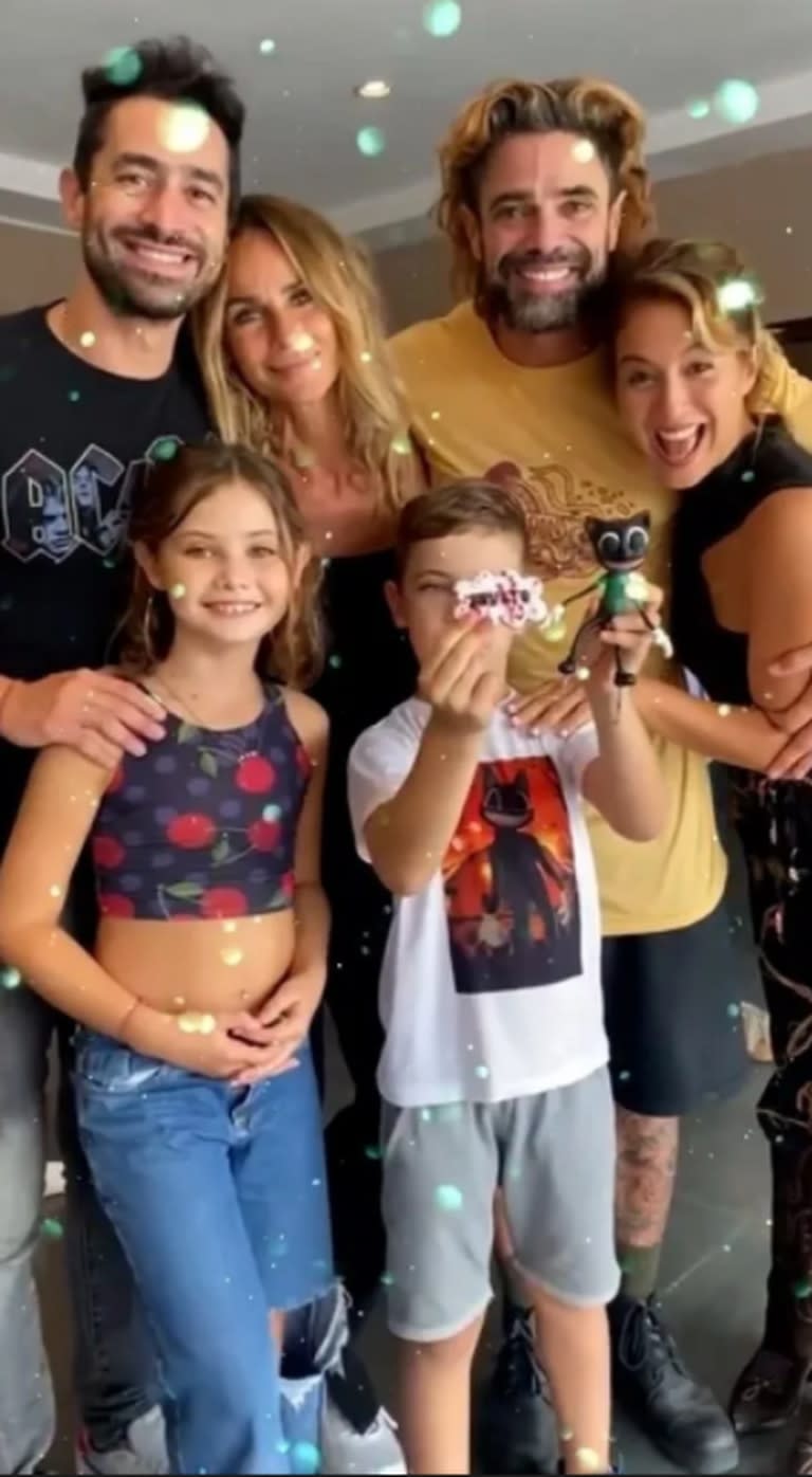 Sabrina Rojas y Luciano Castro celebraron el cumpleaños de su hijo con Flor Vigna y el Tucu López