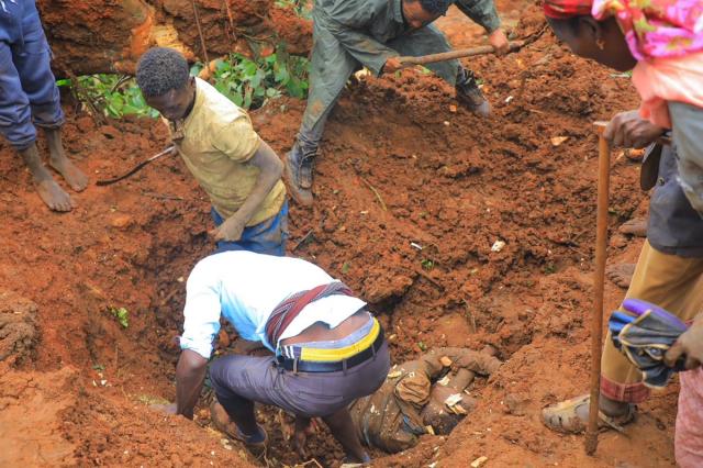 More than 150 dead after heavy rains trigger mudslides in Ethiopia