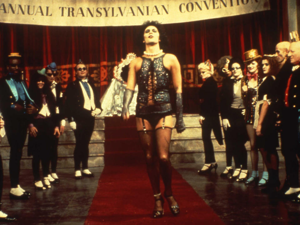 Bei "The Rocky Horror Picture Show" bleibt niemand im Stuhl sitzen (Bild: 20th Century Fox Home Entertainment)