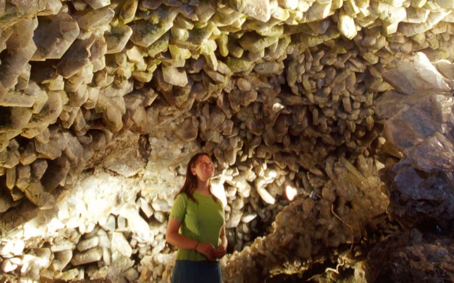 <p>Those planning on popping the question can do so with a larger-than-life stone. The cave is actually the worlds largest geode, discovered in 1897 by workers building a well. Today its owned by a local winery and open to visitors as part of a boozy tour of the property. </p>