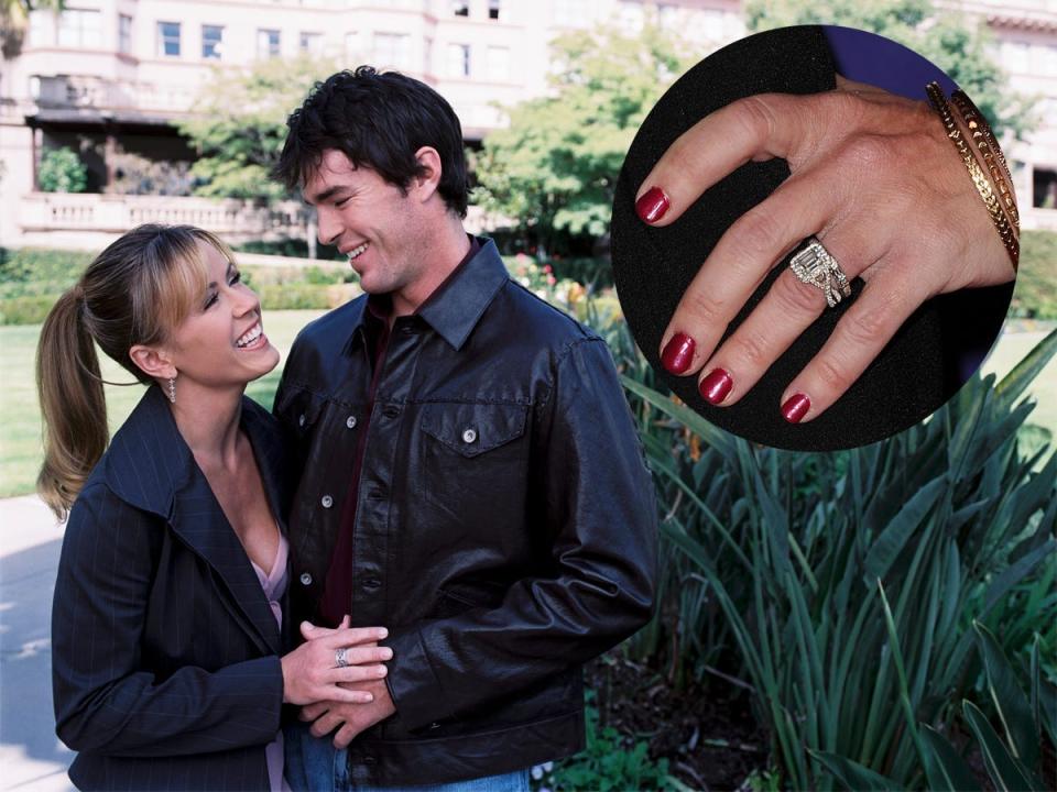 A photo of Trista and Ryan Sutter with an inset of her engagement ring.