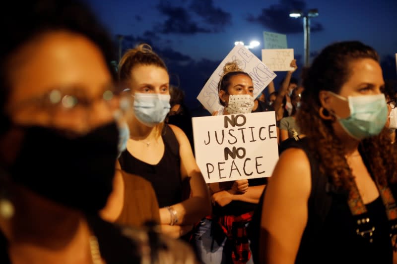 Protest in solidarity with United States protests over death of George Floyd, in Tel Aviv