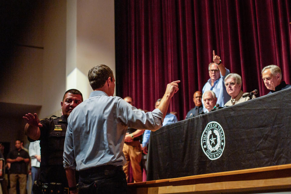 Democrat Beto O'Rourke interrupts a news conference headed by Texas Gov. Greg Abbott in Uvalde, Texas on May 25, 2022. (Liz Moskowitz for NBC News)