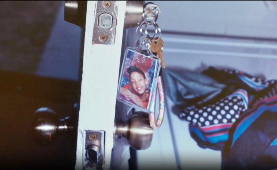 Vanessa Mack’s key fob with the photos of her daughters was found in the back door of her home the morning after her murder in February 1994. Photo courtesy of Mecklenburg County Clerk of Court