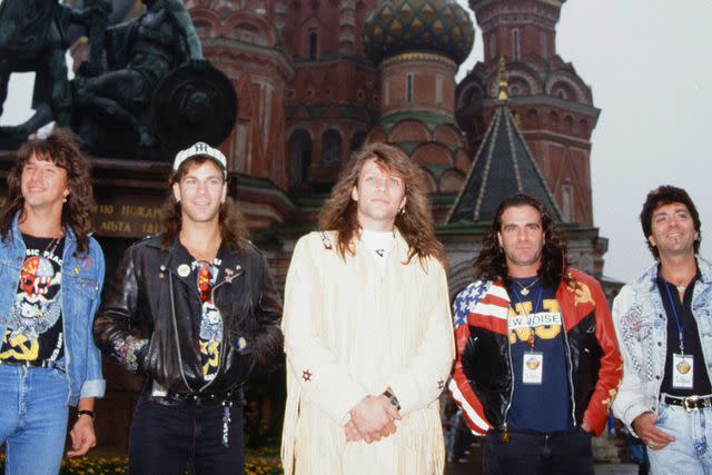 <p>Koh Hasebe/Shinko Music/Getty</p> Richie Sambora, David Bryan, Jon Bon Jovi, Tico Torres and Alec John Such of Bon Jovi in Moscow in August 1989