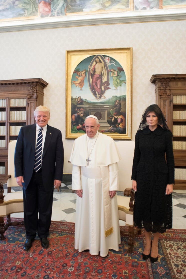 <i>The President and his family met the Pope for the first time [Photo: AP]</i>