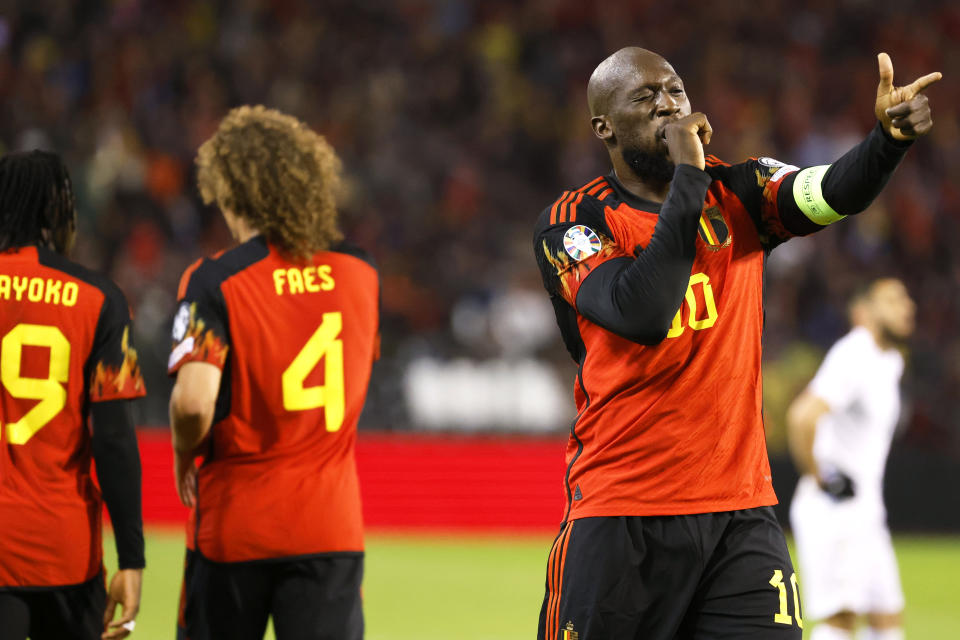 Belgium's Romelu Lukaku celebrates after scoring the opening goal during the Euro 2024 group F qualifying soccer match between Belgium and Azerbaijan at the King Baudouin stadium in Brussels, Sunday, Nov. 19, 2023. (AP Photo/Geert Vanden Wijngaert)