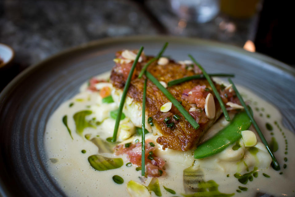 Pan Fried Snapper  (PHOTO: Zat Astha/Yahoo Lifestyle SEA)