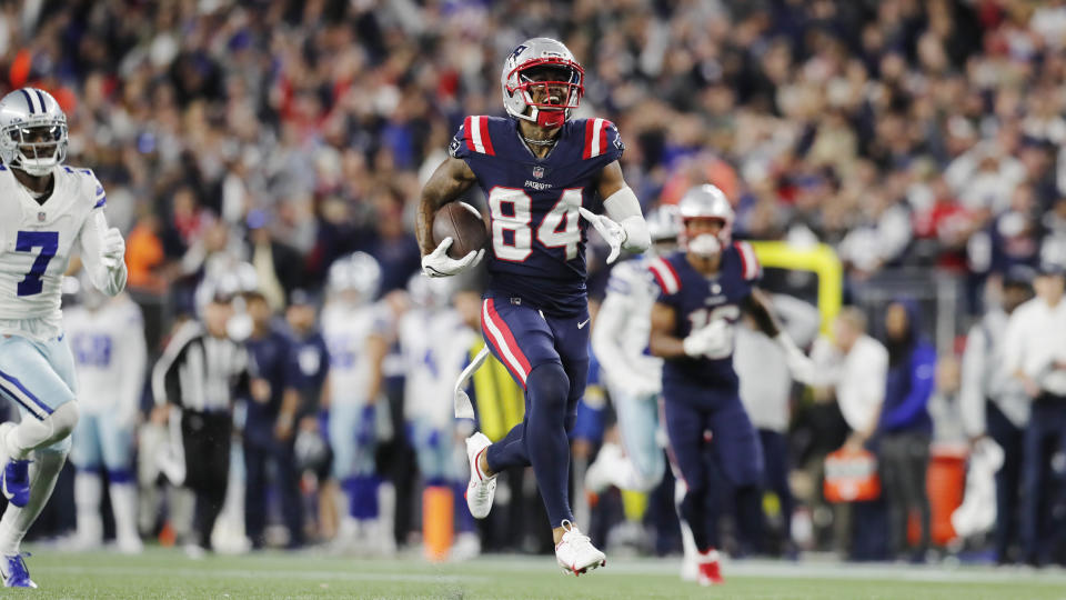 New England Patriots wide receiver Kendrick Bourne (84) out runs Dallas Cowboys cornerback Trevon Diggs (7) on his touchdown against the Dallas Cowboys during the second half of an NFL football game, Sunday, Oct. 17, 2021, in Foxborough, Mass. (AP Photo/Michael Dwyer)