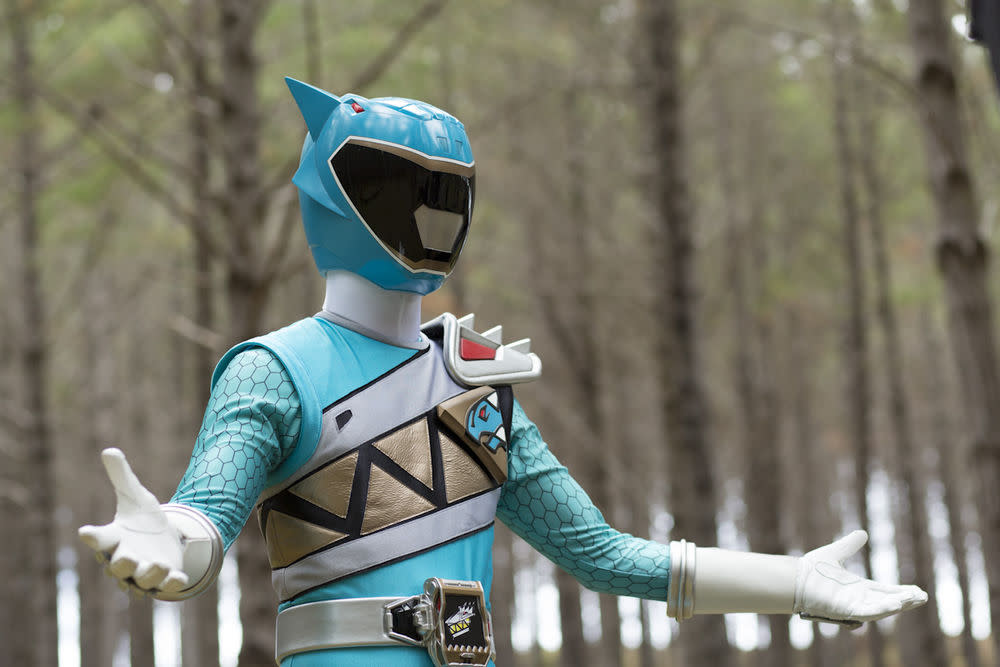 power-rangers-dino-Aqua-Ranger_3