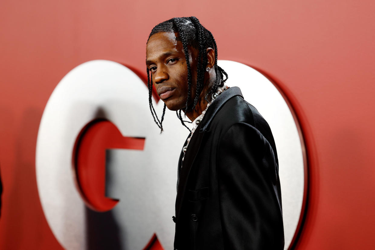 Travis Scott Rages During Grammy Performance Over Losing 10 Times