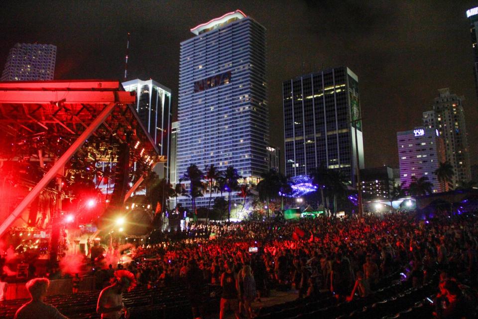 <p>Ultra Music Festival – Día 1. Crédito: Migue León http://instagram.com/miguesphotobook </p>