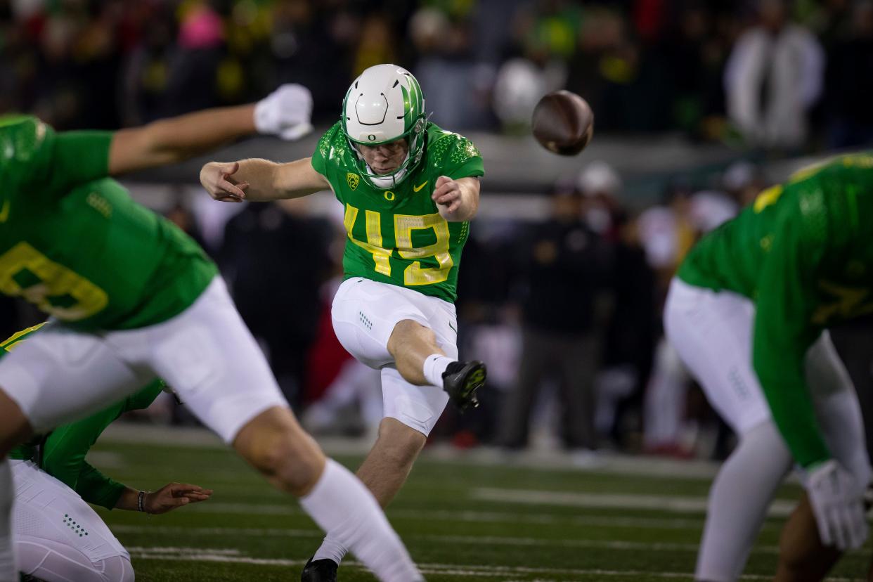 Which Oregon football kickers and punters will have the biggest impact