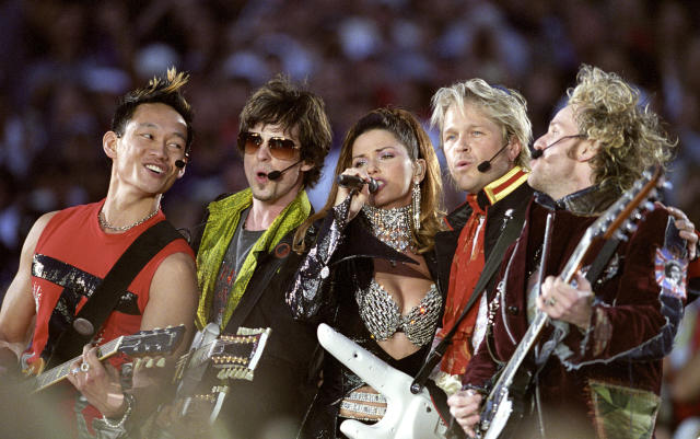 See Super Bowl Halftime Performers From 1993 – 2023 – SheKnows