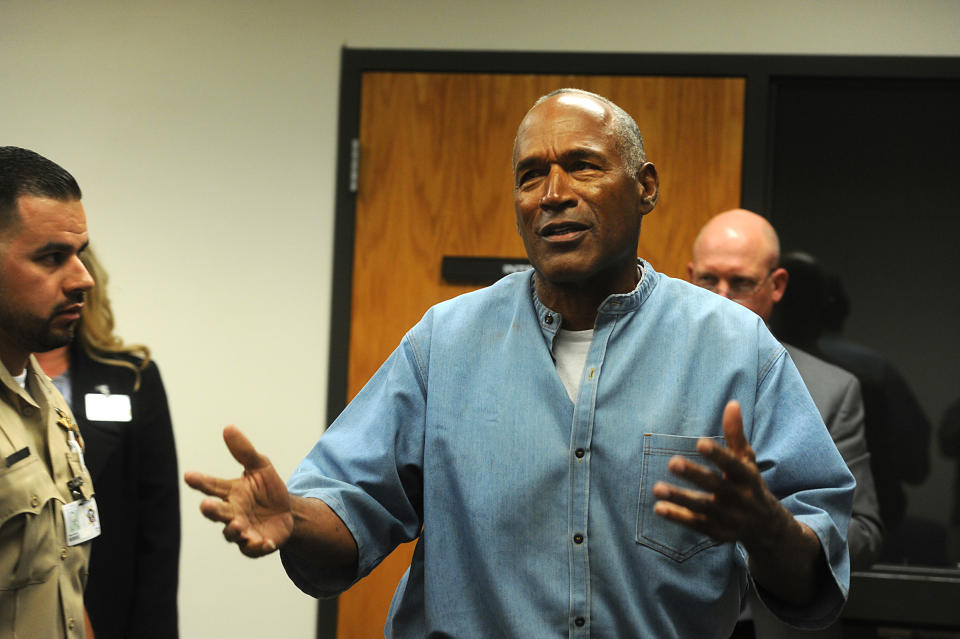 OJ Simpson durante una audiencia de libertad condicional en Nevada, donde permaneció encerrado durante 9 años. (Foto: Jason Bean-Pool/Getty Images)