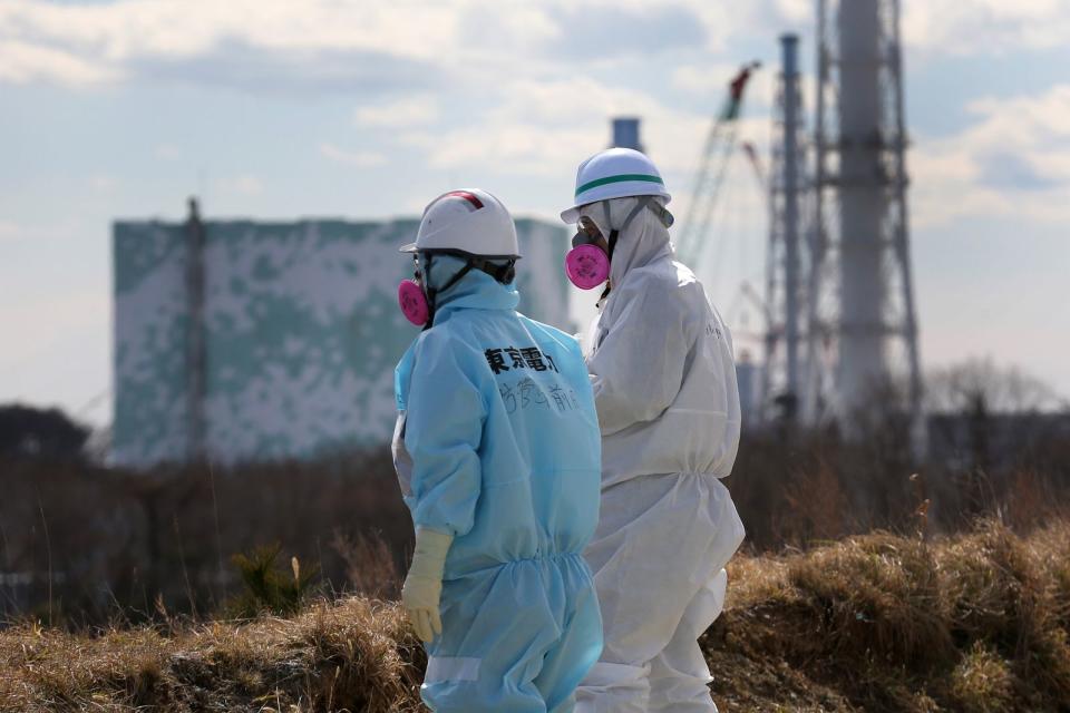 Nach der Katastrophe in Fukushima gab es an manchen Stellen eine Strahlung von mehreren hundert Sievert. Ist ein Mensch solch einer Strahlung ausgesetzt, stirbt er innerhalb kürzester Zeit. (Bild: Christopher Furlong/Getty Images)