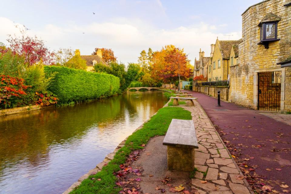 Meet like-minded book lovers on a holiday to the Cotswolds (Getty Images)