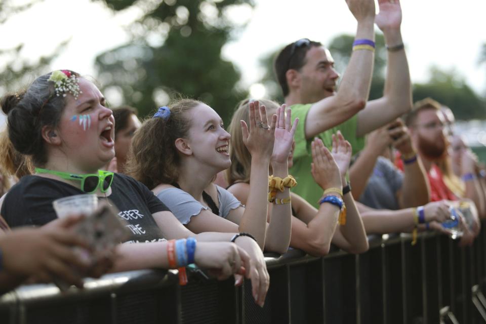 Fans cheer for British musician Bishop Briggs at WonderBus in 2019.