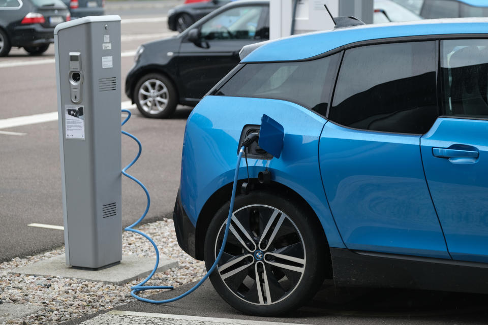 LEIPZIG, GERMANY - MAY 20: A BMW I3 electric car charges its battery outside the BMW factory on May 20, 2019 in Leipzig, Germany. The I3 is made at the Leipzig plant. (Photo by Sean Gallup/Getty Images)