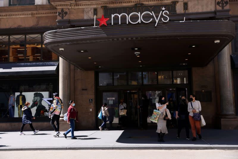 FILE PHOTO: FILE PHOTO: Shoppers are seen outside Macy's in the Manhattan borough of New York City