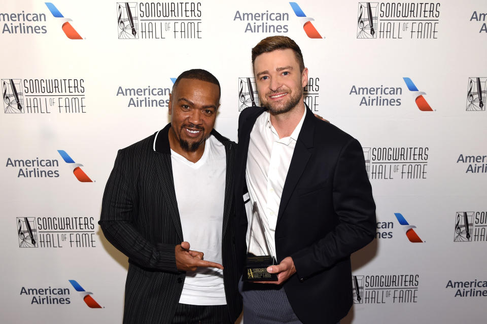 NEW YORK, NEW YORK - JUNE 13: Timbaland and Justin Timberlake pose backstage during the Songwriters Hall Of Fame 50th Annual Induction And Awards Dinner at The New York Marriott Marquis on June 13, 2019 in New York City. (Photo by Larry Busacca/Getty Images for Songwriters Hall Of Fame)