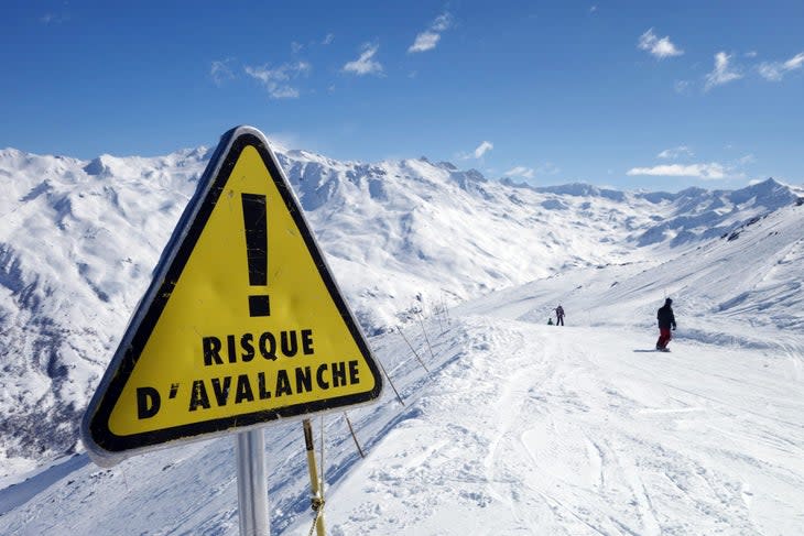 Sign 'risk of avalanche' in the ski resort of Valloire (Savoy, eastern France). <span class="o-credit u-space--quarter--left">Photo: Andia/Universal Images Group via Getty Images</span>