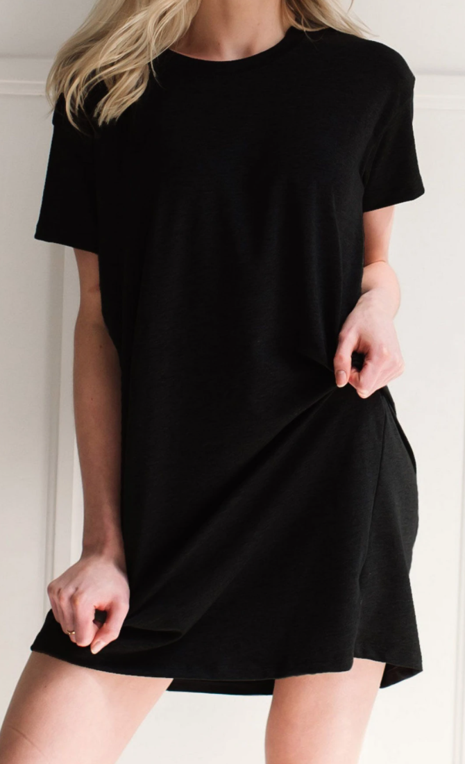 FRANC The Boxy T-Shirt Dress in Black 