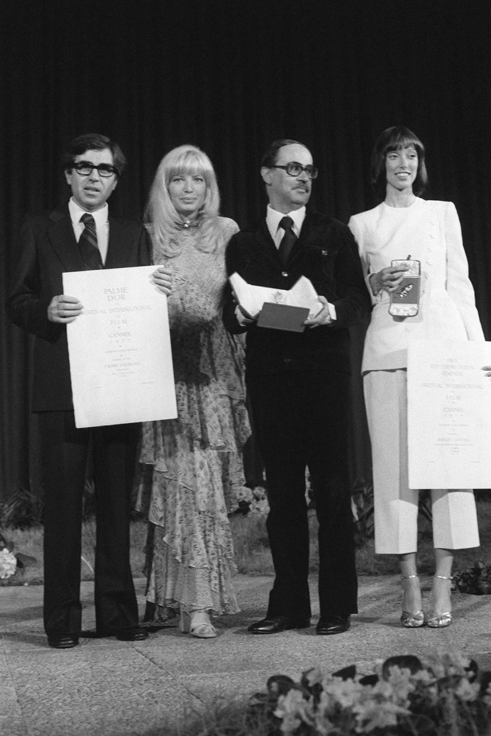 Duvall (R) in 1977, alongside,Paolo (L) and Vittorio Taviani and actress Monica Vitti, at the Cannes Film Festival where she won Best Actress (AFP via Getty Images)