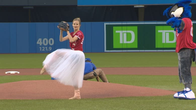 Ballet dancer brings Jays fans to their toes with first pitch