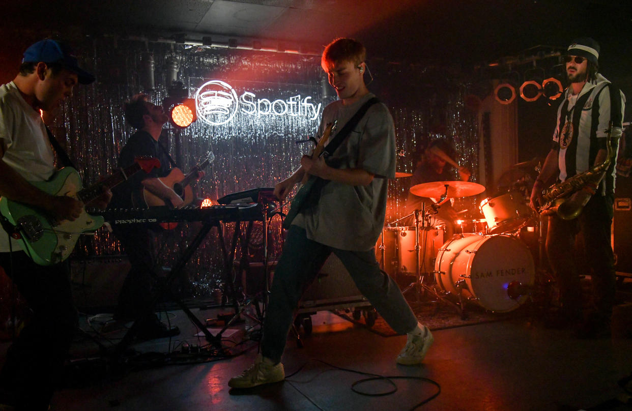 NORTH SHIELDS, ENGLAND - SEPTEMBER 20: Sam Fender celebrates topping the charts with exclusive Spotify homecoming show at King Street Social Club on September 20, 2019 in North Shields, England. (Photo by David M. Benett/Dave Benett/Getty Images for Spotify)