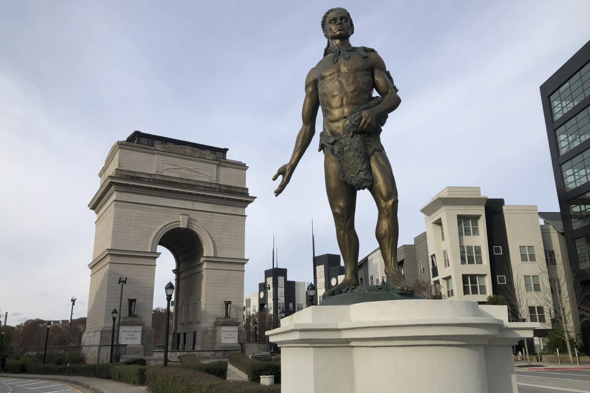 Muscogee dismayed by nearly naked statue of Georgia ancestor