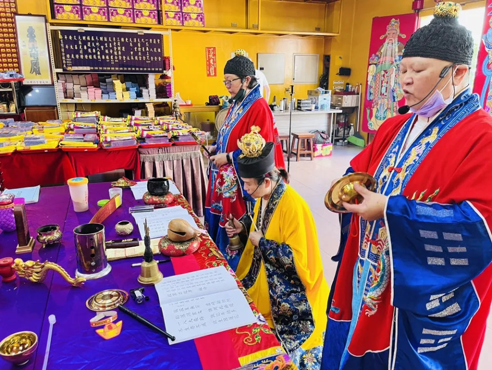 大溪先天三司財庫官廟每逢閏月年會舉辦福增壽儀式。(圖/大溪先天三司財庫官廟提供)