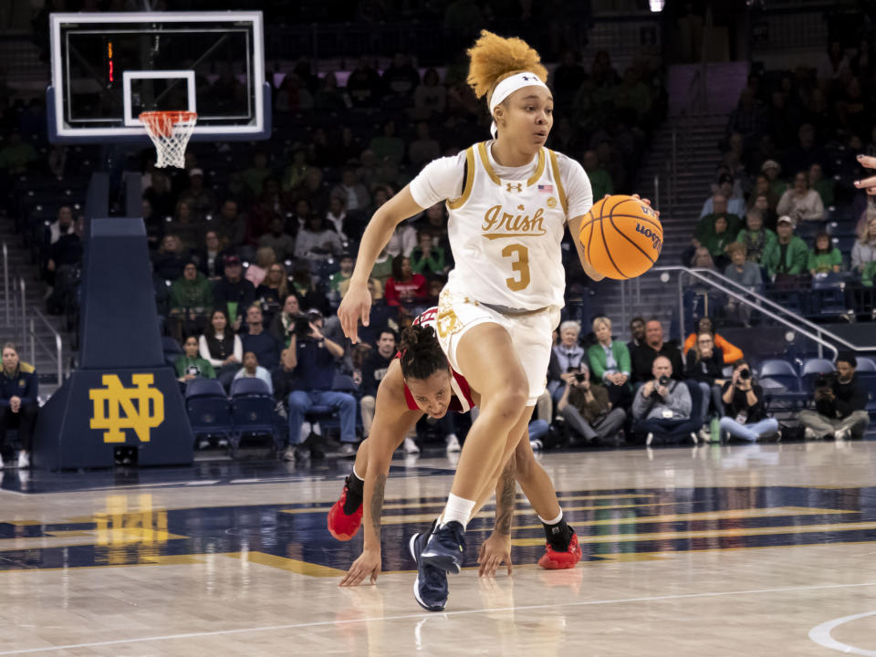 Notre Dame's Hannah Hidalgo will have to share the court with Olivia Miles when she returns from injury next season. (Joseph Weiser/Icon Sportswire via Getty Images)