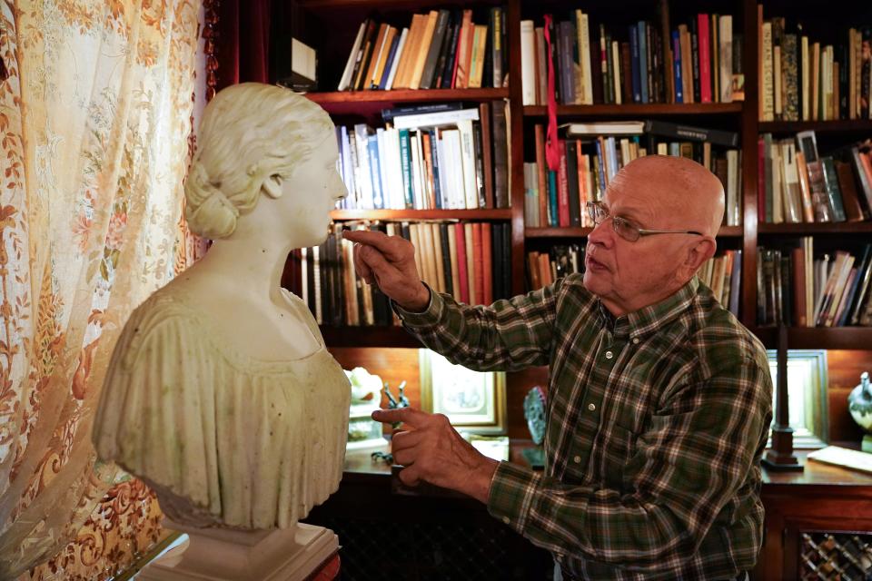 Cincinnati artist Ted Gantz has long studied 19th century sculptor Hiram Powers. He found this work – a plaster model of a marble bust of Countess Spencer – in a flea market.
