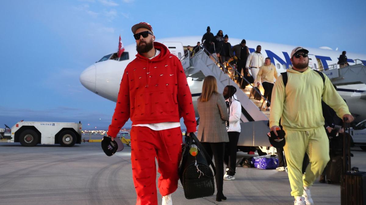 Inilah alasan Travis Kelce meninggalkan Sydney dan melewatkan sisa pertunjukan Taylor Swift