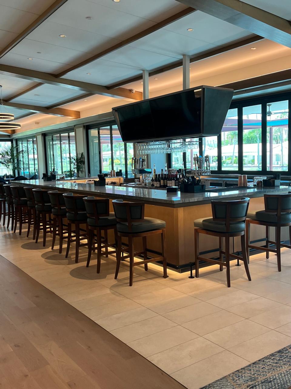 A new bar that opens to the outside balcony is one of the features of the renovated clubhouse at Desert Horizon Country Club in Indian Wells (Credit: Larry Bohannan/The Desert Sun)