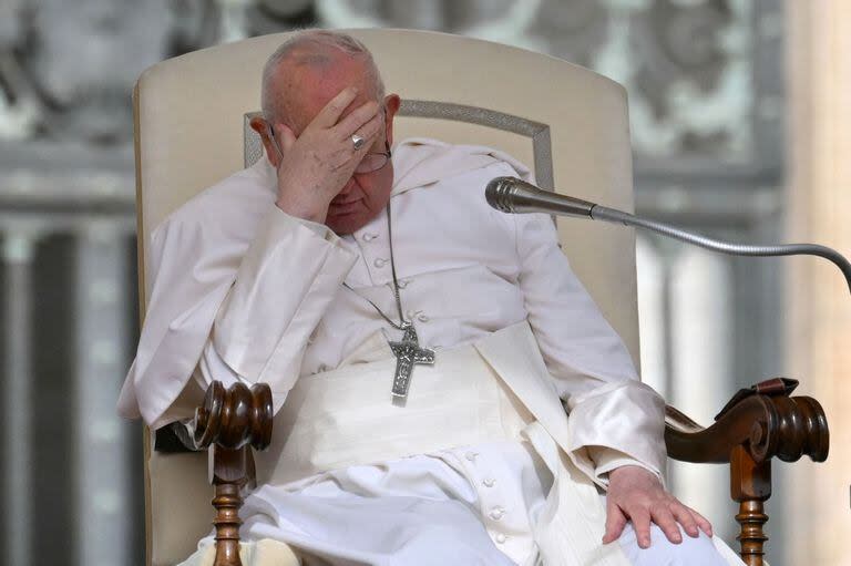 El papa Francisco, preocupado por la crisis en Medio Oriente