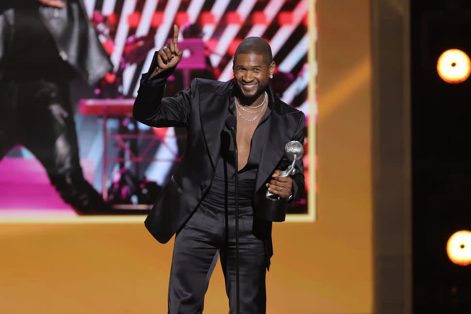 Usher took home the President's Award and Entertainer of the Year 