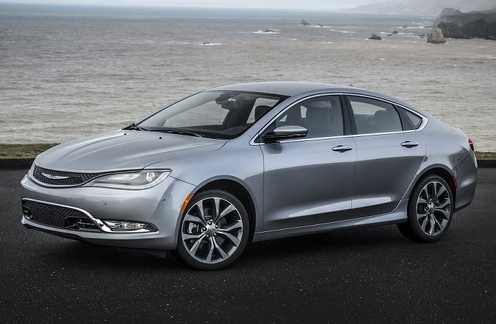 2016 Chrysler 200 photo