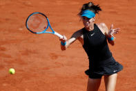Tennis - French Open - Roland Garros, Paris, France - May 27, 2018 Australia's Ajla Tomljanovic in action during her first round match against Ukraine's Elina Svitolina REUTERS/Christian Hartmann