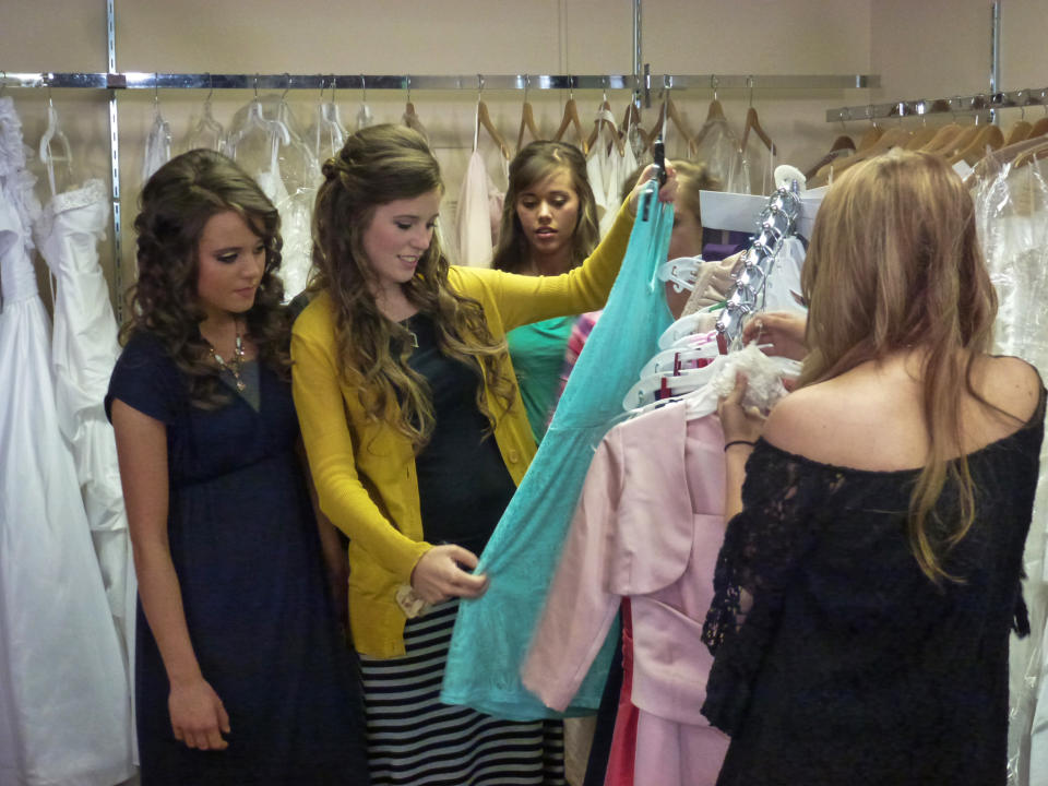 Jinger, Jill and Jessa Duggar appear on a 2014 episode of what became 