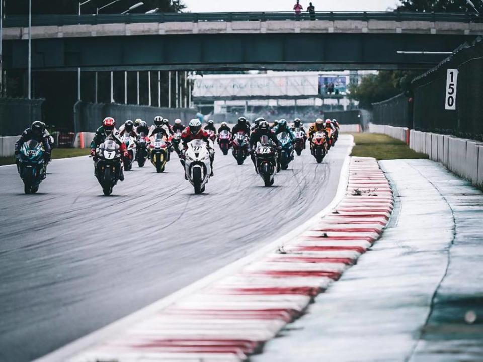 El GP400 del Campeonato Racing Bike México